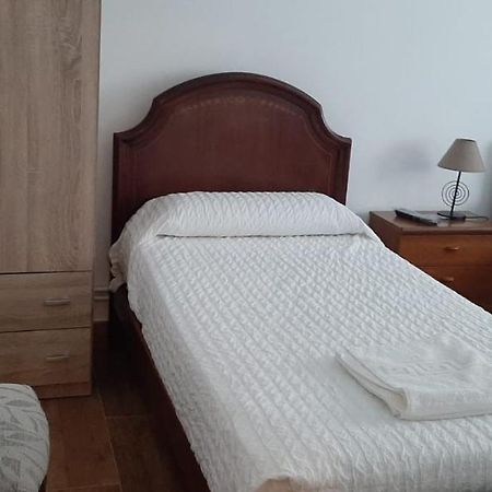 Alojamiento Casa Leon Santoña Buitenkant foto