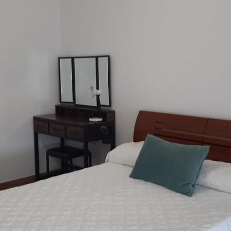 Alojamiento Casa Leon Santoña Buitenkant foto